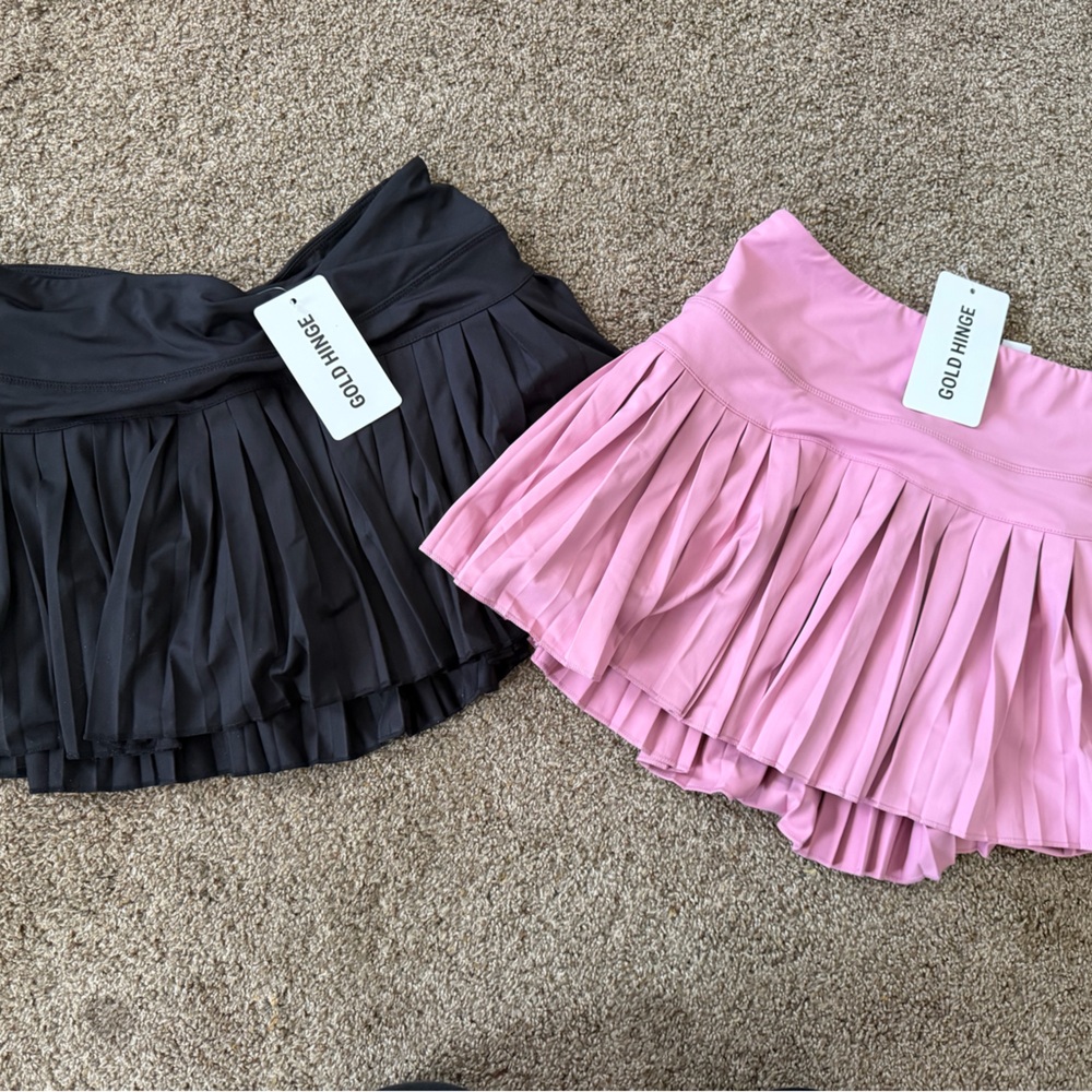 Gold hinge skirts